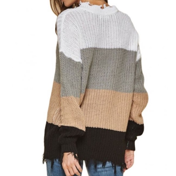 Andree by Unit ColorBlock Neutral Distress Sweater - Picture 3 of 16